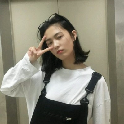 超好看女生照片头像