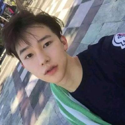 15岁帅哥图片头像真实照片高清