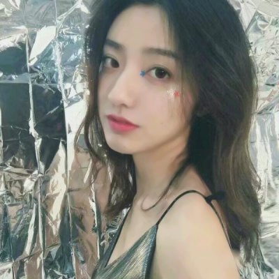 超好看女生照片头像