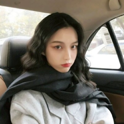 超好看女生照片头像