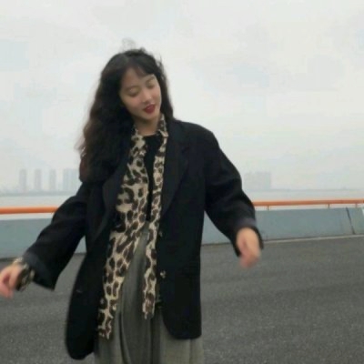 超好看女生照片头像