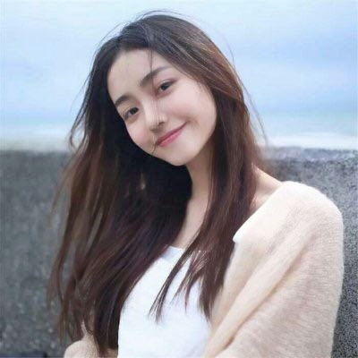 单人闺头两人一人一张图片