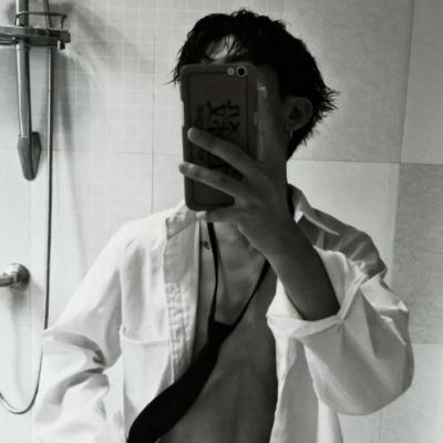 头像真人男生霸气冷酷图片