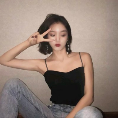 超好看女生照片头像