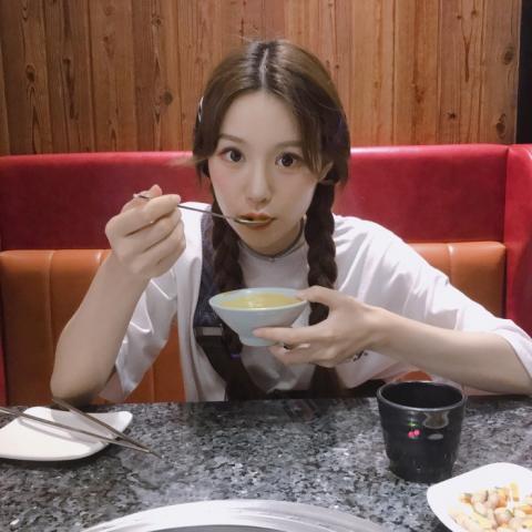 情头一男一女分开冷酷帅气真人图片