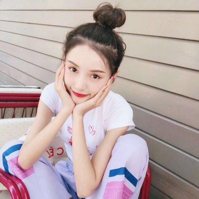 甜甜的头像图片女生唯美简约