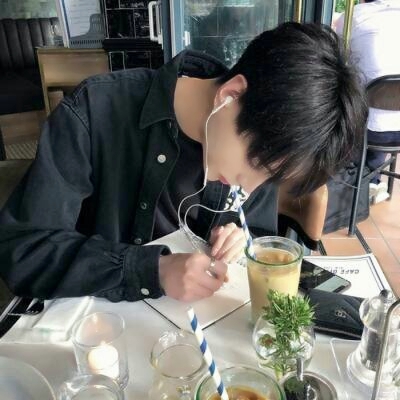 男生头像图片帅气高冷