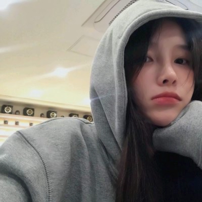超好看女生照片头像