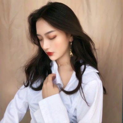 超好看女生照片头像