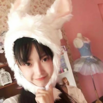 2025女生时尚可爱微信头像图片