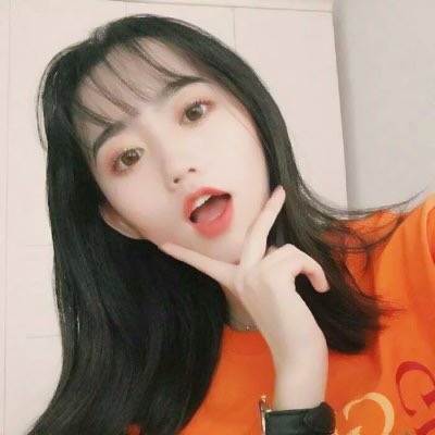 单人闺头两人一人一张图片
