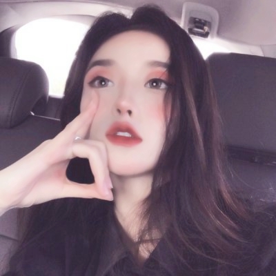 超好看女生照片头像