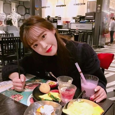 真实生活美女照片头像