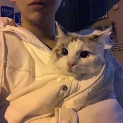 高清真人头像男微博图片