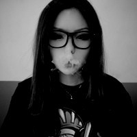 社会美女qq抽烟霸气头像图片