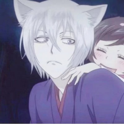 奈奈生巴卫情侣头像