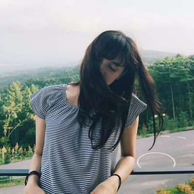 欧美丧头像女霸气微博图片