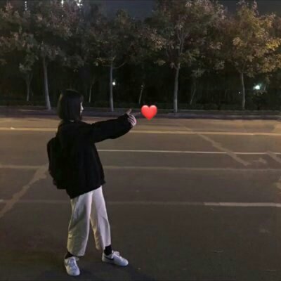 闺蜜头像打枪爱心