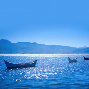 波光粼粼清新海面风景头像图片