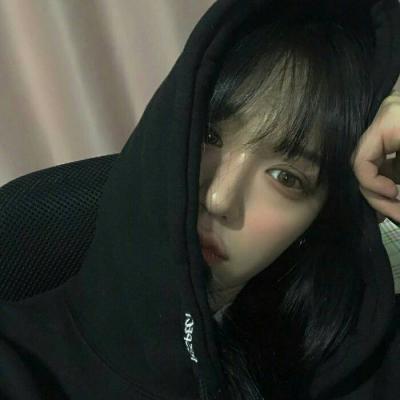真实生活美女照片头像
