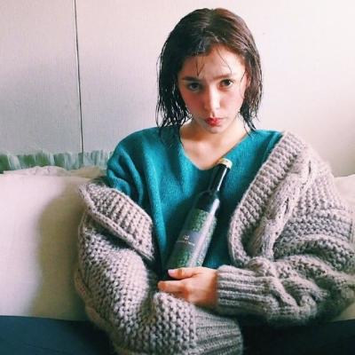 欧美丧头像女霸气微博图片
