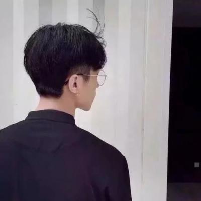 网图男生头像侧脸背影帅气