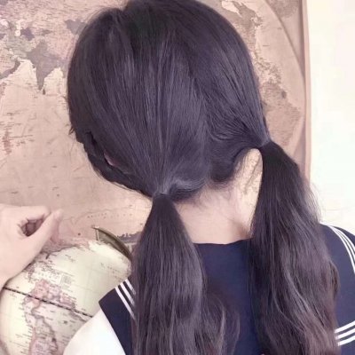 真实照片头像女生背影图片