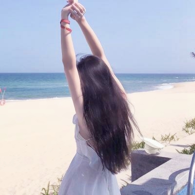 美女头像成熟气质干净