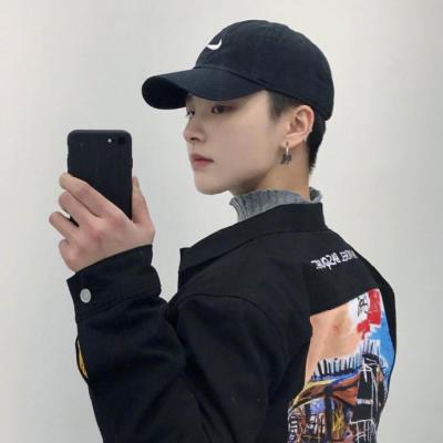 20岁小帅哥的微信头像图片