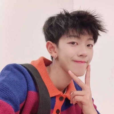 网图男生小奶狗头像真人自拍