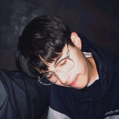 网图男生小奶狗头像真人自拍
