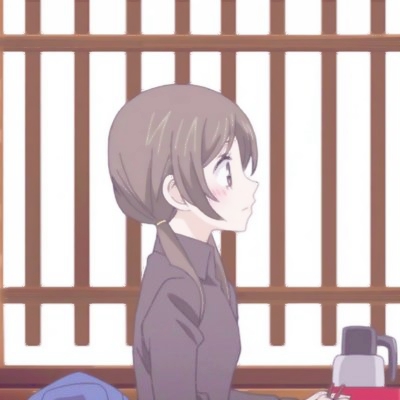 奈奈生巴卫情侣头像