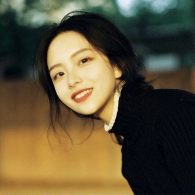 伤感图片高清头像女生