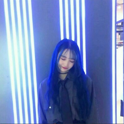 女生好看头像16岁自拍照片