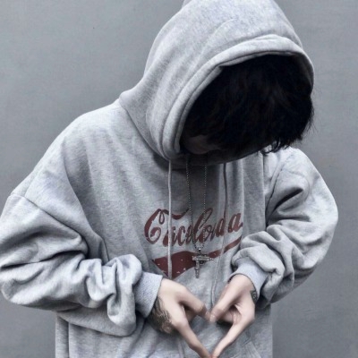 网图男真人头像高清帅不露脸图片