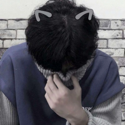 网图男真人头像高清帅不露脸图片
