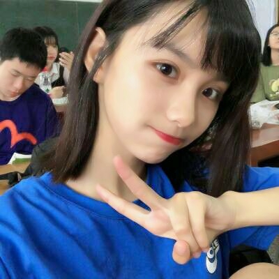 女生好看头像16岁自拍照片