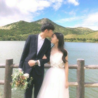 情侣头像婚纱照一对两张浪漫图片