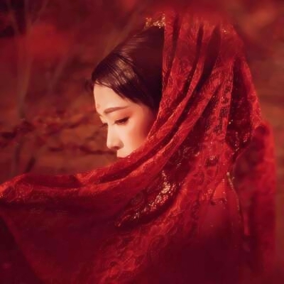 女生红色古风头像超仙