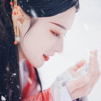 古风女头像真人高冷唯美图片