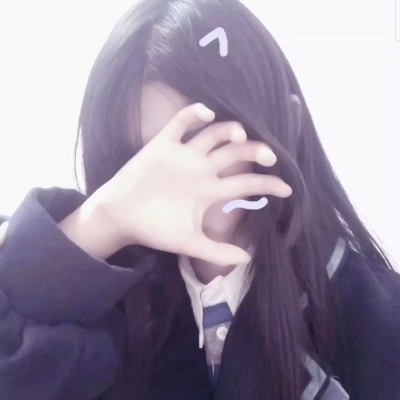 qq女生头像拿手机遮脸好看图片