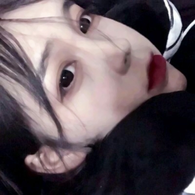 女生好看头像16岁自拍照片