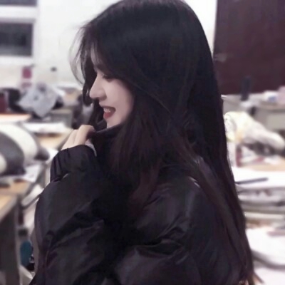 女生好看头像16岁自拍照片