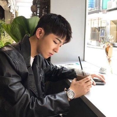 网图男头像霸气高冷图片