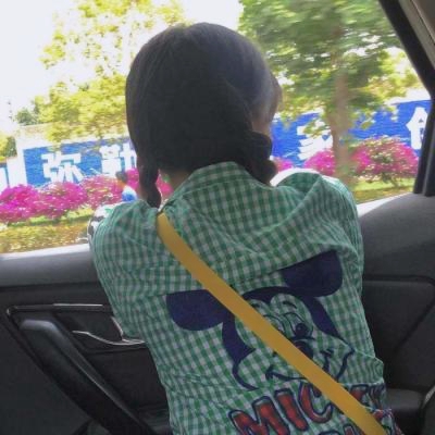 唯美清新女生背影头像图片