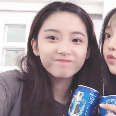 真人女生闺蜜头像一对两张图片