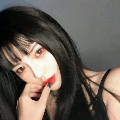2025年最潮女头图片