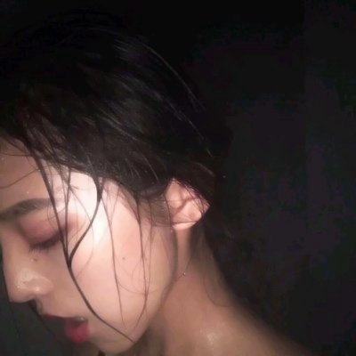 伤感图片高清头像女生