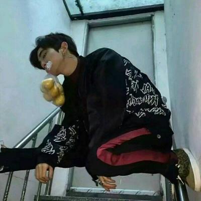 男头像网图酷酷的照片