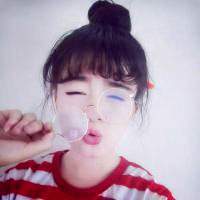 女生头像带眼镜框可爱图片